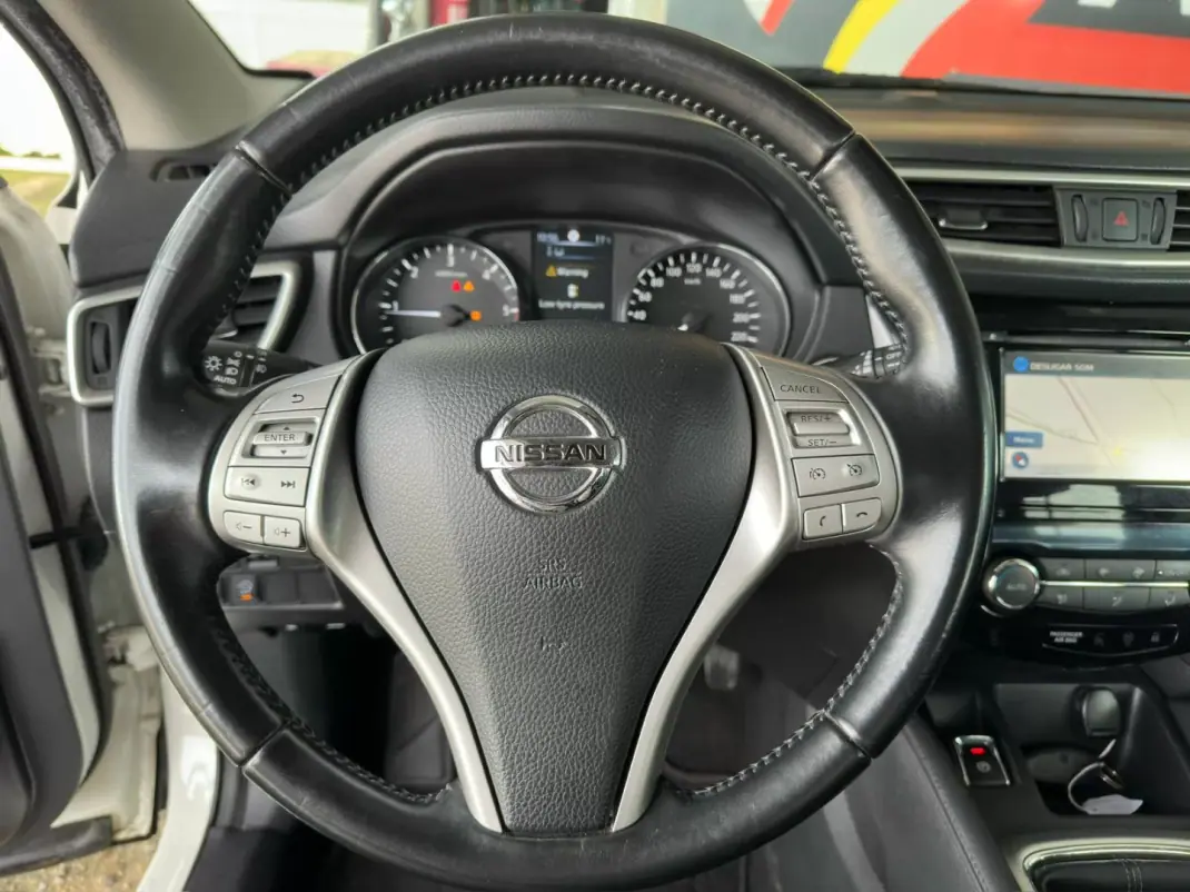 Nissan Qashqai 2014 - 17900 EUR, 167439 km - AUTO.MOTO.pt - 167439km - foto 18 de 28
