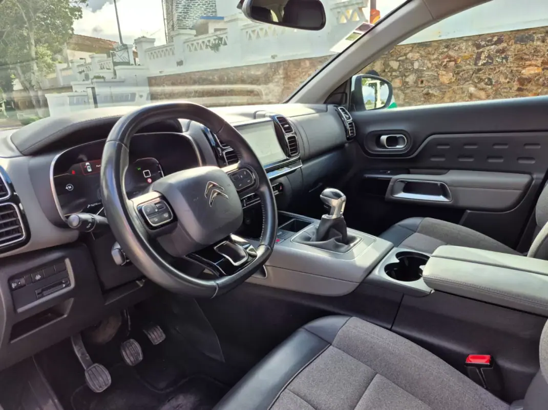 Citroën C5 Aircross 2019 - 20900 EUR, 75272 km - AUTO.MOTO.pt - 75272km - foto 7 de 23