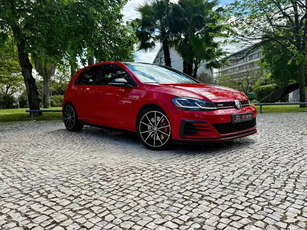 Volkswagen Golf 2019 - 31990 EUR, 110300 km - AUTO.MOTO.pt - 110300km - foto 13 de 38