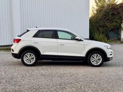 Volkswagen T-Roc 2020 - 23500 EUR, 88000 km - AUTO.MOTO.pt - 88000km - foto 7 de 27