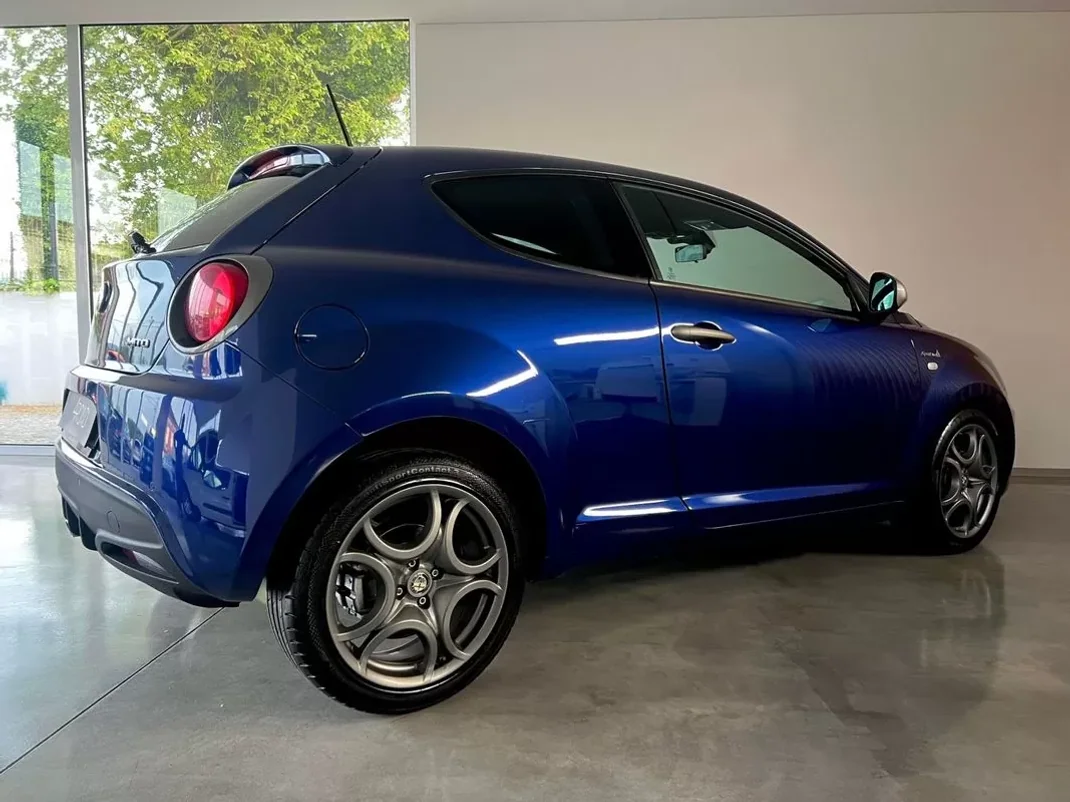 Alfa Romeo MiTo 2016 - 9999 EUR, 135500 km - AUTO.MOTO.pt - 135500km - foto 24 de 60