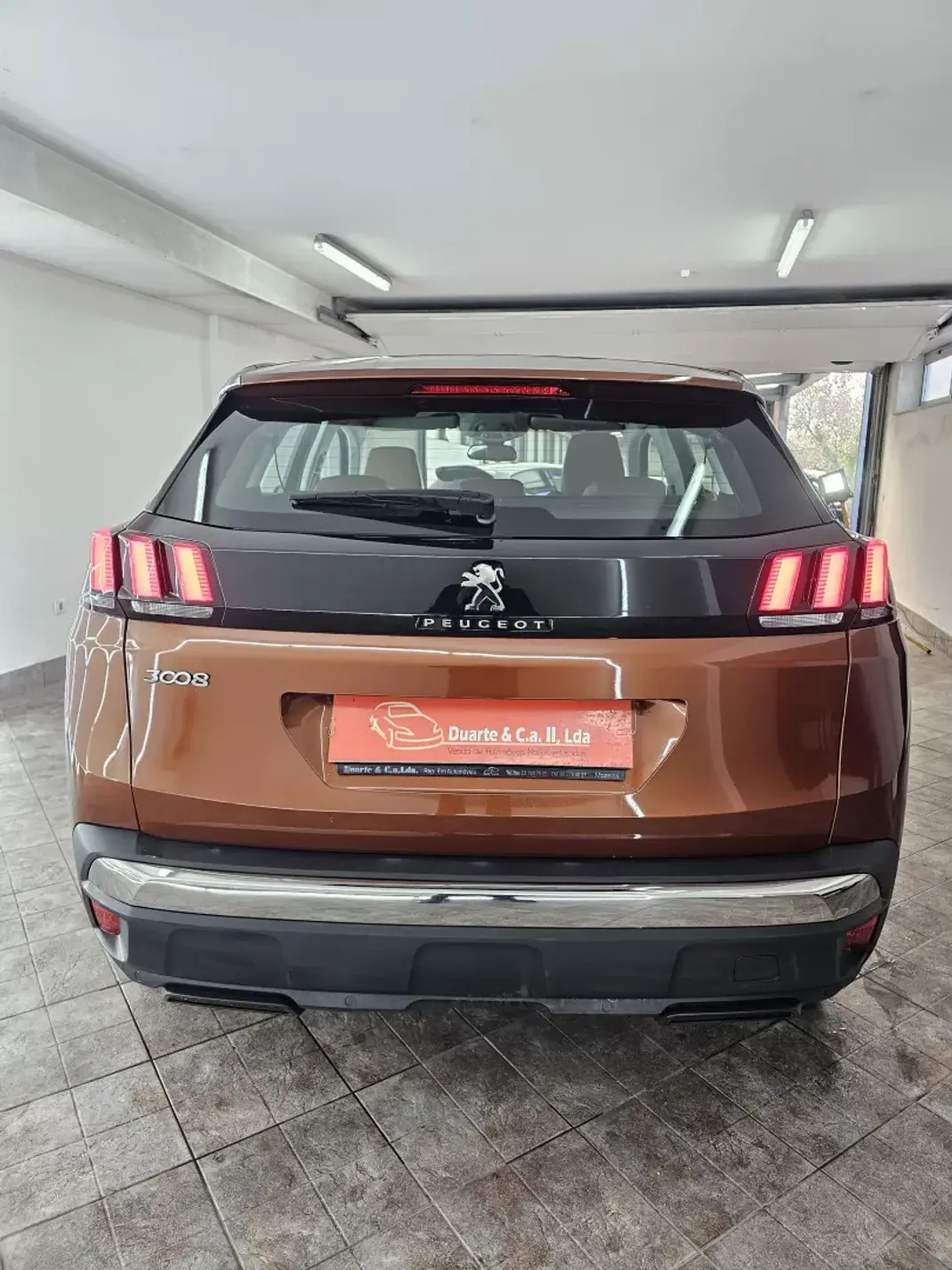 Peugeot 3008 2018 - 18500 EUR, 122503 km - AUTO.MOTO.pt - 122503km - foto 9 de 25