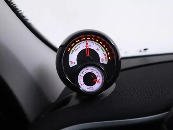 Smart ForFour 2017 - 11490 EUR, 22359 km - AUTO.MOTO.pt - 22359km - foto 19 de 48
