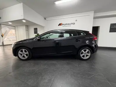 Volvo V40 2014 — foto 2 de 23