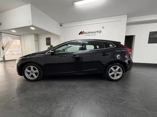 Volvo V40 2014 — foto 2 de 23