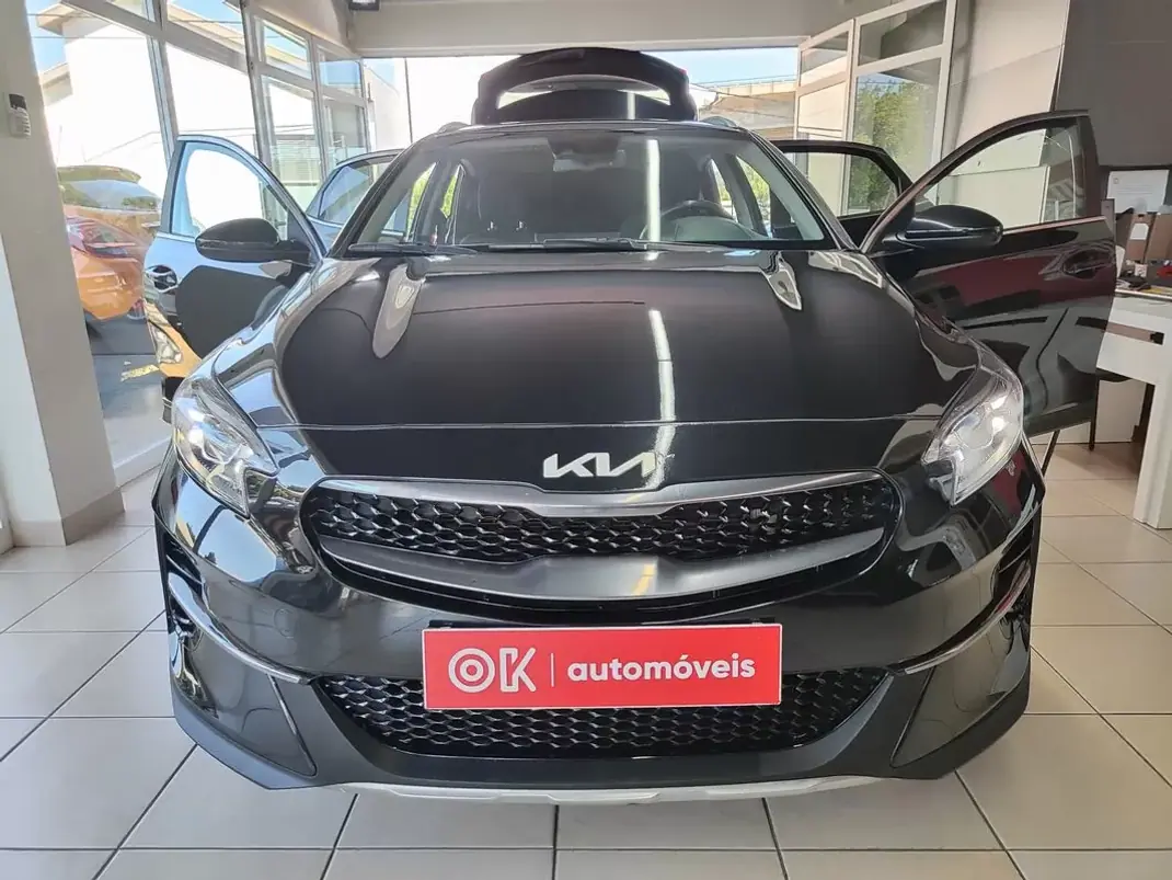 Kia XCeed 2022 - 17500 EUR, 68000 km - 68000km - foto 20 de 37