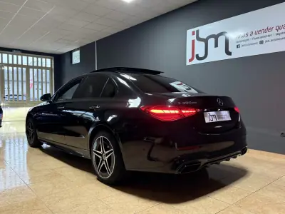 Mercedes-Benz C 300e 2024 - 55990 EUR, 27748 km - AUTO.MOTO.pt - 27748km - foto 3 de 31