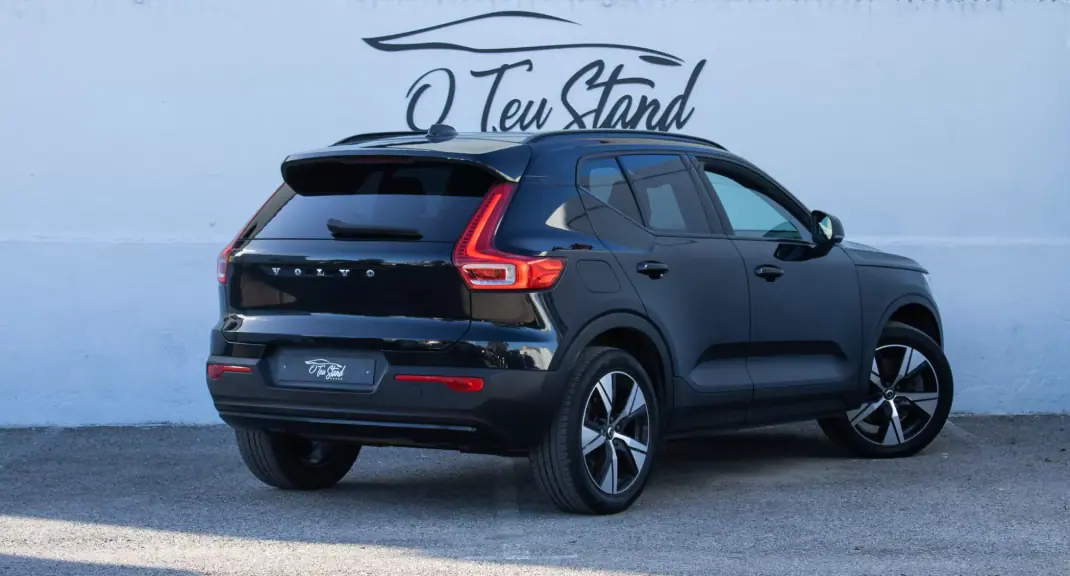 Volvo XC 40 2022 - 24990 EUR, 159000 km - 159000km - foto 2 de 54