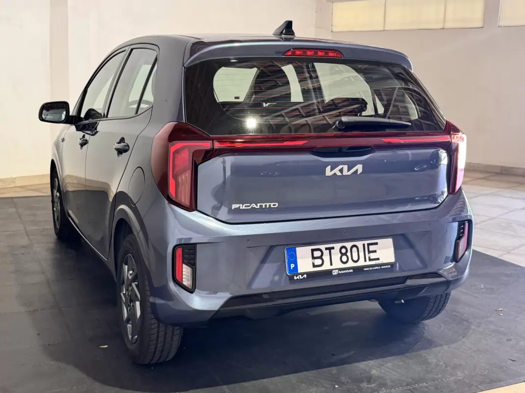 Kia Picanto 2025 - 15490 EUR, 17645 km - 17645km - foto 7 de 24