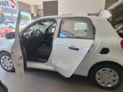 Smart ForFour 2015 - 8490 EUR, 97000 km - 97000km - foto 3 de 14