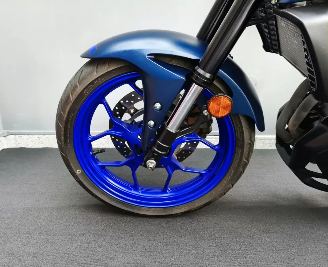 Yamaha MT 03 2023 - 5500 EUR, 7500 km - 7500km - foto 14 de 25