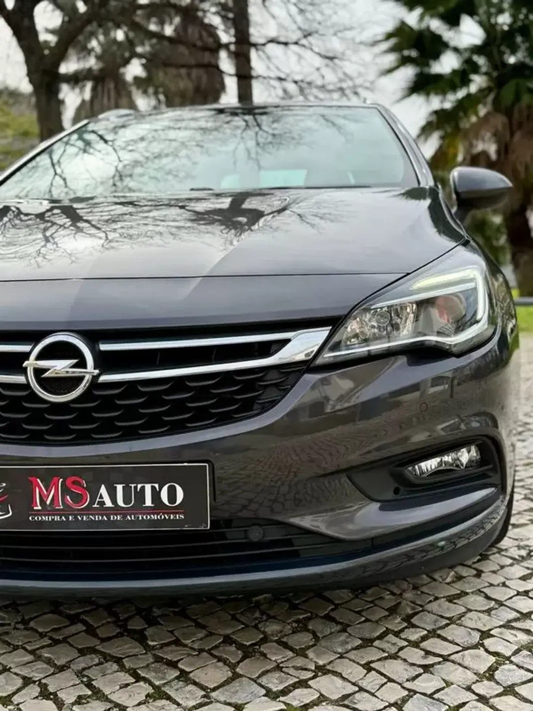 Opel Astra Sports Tourer 2016 - 10990 EUR, 127900 km - AUTO.MOTO.pt - 127900km - foto 28 de 35