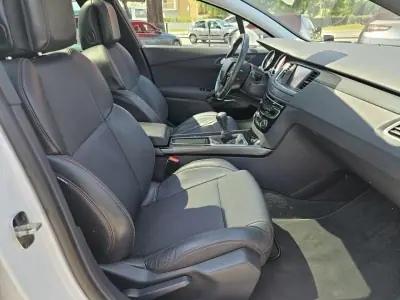Peugeot 508 SW 2017 - 13700 EUR, 149000 km - AUTO.MOTO.pt - 149000km - foto 16 de 56