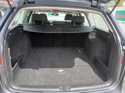 Volkswagen Passat Variant 2010 - 7750 EUR, 149120 km - AUTO.MOTO.pt - 149120km - foto 27 de 27