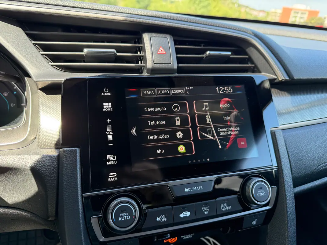 Honda Civic 2019 - 17900 EUR, 100000 km - AUTO.MOTO.pt - 100000km - foto 6 de 15