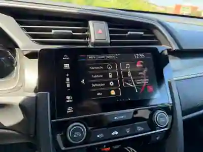 Honda Civic 2019 - 17900 EUR, 100000 km - AUTO.MOTO.pt - 100000km - foto 6 de 15