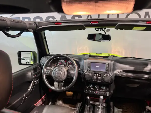 Jeep Wrangler 2019 - 65000 EUR, 19000 km - 19000km - foto 19 de 60
