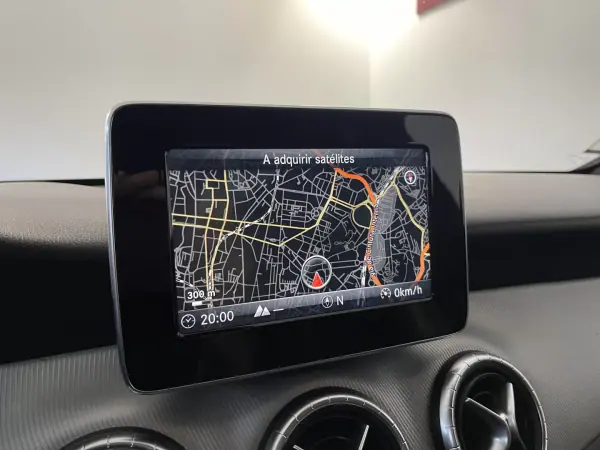 Mercedes-Benz CLA 180 2015 - 16500 EUR, 181000 km - 181000km - foto 20 de 28