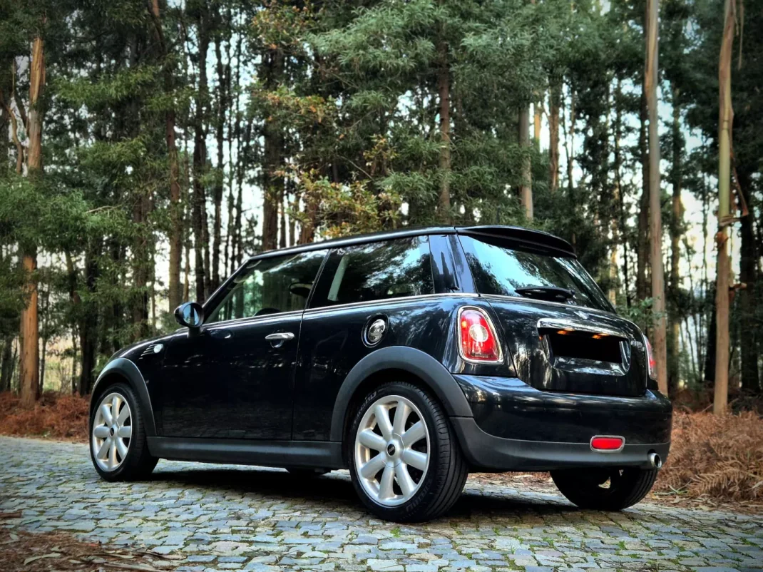 MINI 1000 2008 - 6500 EUR, 248000 km - AUTO.MOTO.pt - 248000km - foto 8 de 18