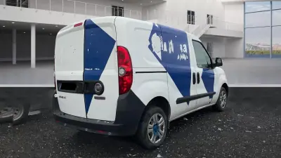Fiat Doblo 1.3 MJ Easy 3 L 2020 - 7999 EUR, 183000 km - AUTO.MOTO.pt - 183000km - foto 3 de 8
