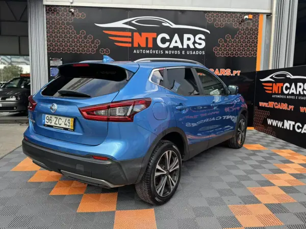Nissan Qashqai 2019 — photo 2 of 15