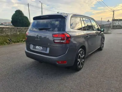 Citroën C4 Spacetourer 2020 - 17990 EUR, 169000 km - AUTO.MOTO.pt - 169000km - foto 6 de 39
