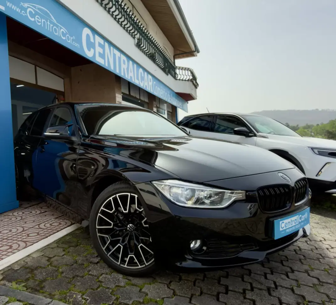 BMW 318 2013 - 15950 EUR, 229000 km - AUTO.MOTO.pt - 229000km - foto 2 de 27