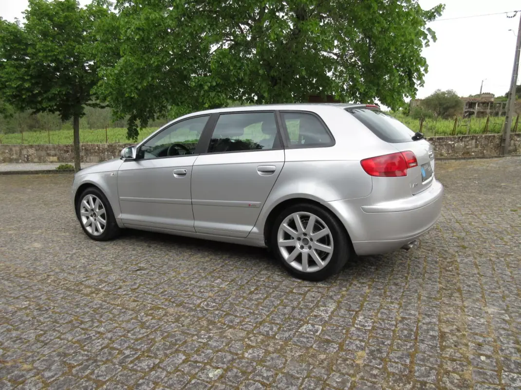 Audi A3 Sportback 2005 - 6990 EUR, 330000 km - AUTO.MOTO.pt - 330000km - foto 5 de 31