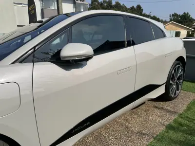 Jaguar I-Pace 2018 - 27900 EUR, 113000 km - AUTO.MOTO.pt - 113000km - foto 19 de 59