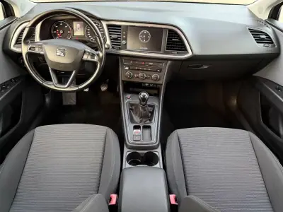 SEAT Leon ST 2017 - 12900 EUR, 128174 km - AUTO.MOTO.pt - 128174km - foto 21 de 28