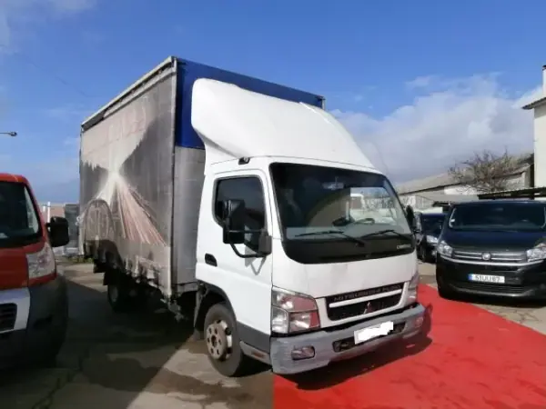 Mitsubishi Canter 2007 - 16000 EUR, 132361 km - AUTO.MOTO.pt - 132361km - foto 2 de 10