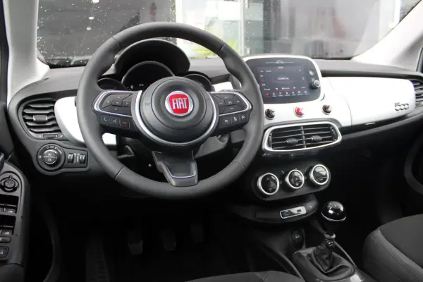 Fiat 500X 2021 - 16400 EUR, 7450 km - 7450km - foto 16 de 38