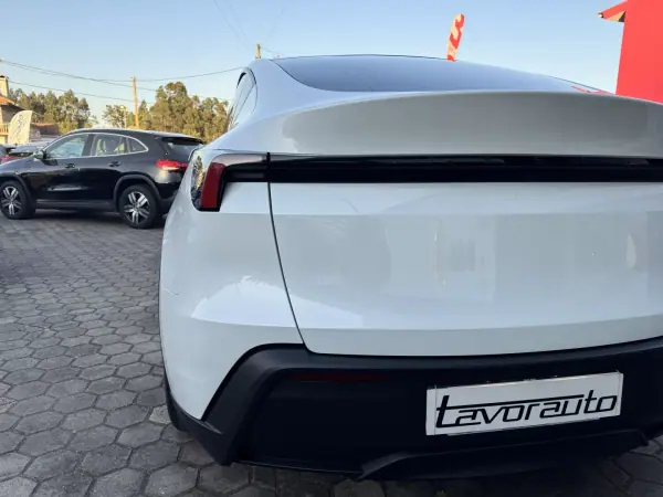 Tesla Model Y 2026 - 44900 EUR, 100 km - AUTO.MOTO.pt - 100km - foto 24 de 31