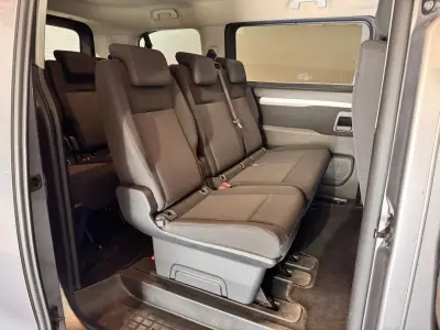 Toyota Proace Verso 2020 - 28900 EUR, 168506 km - AUTO.MOTO.pt - 168506km - foto 18 de 20