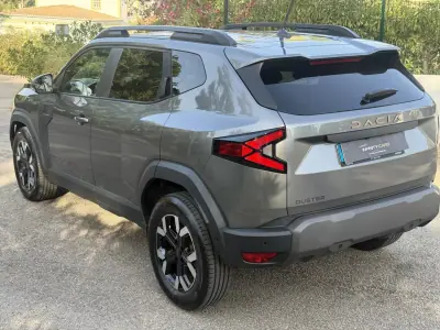 Dacia Duster 2023 - 22999 EUR, 13000 km - AUTO.MOTO.pt - 13000km - foto 12 de 21