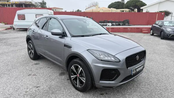 Jaguar E-Pace 2023 - 45500 EUR, 40380 km - AUTO.MOTO.pt - 40380km - foto 10 de 38
