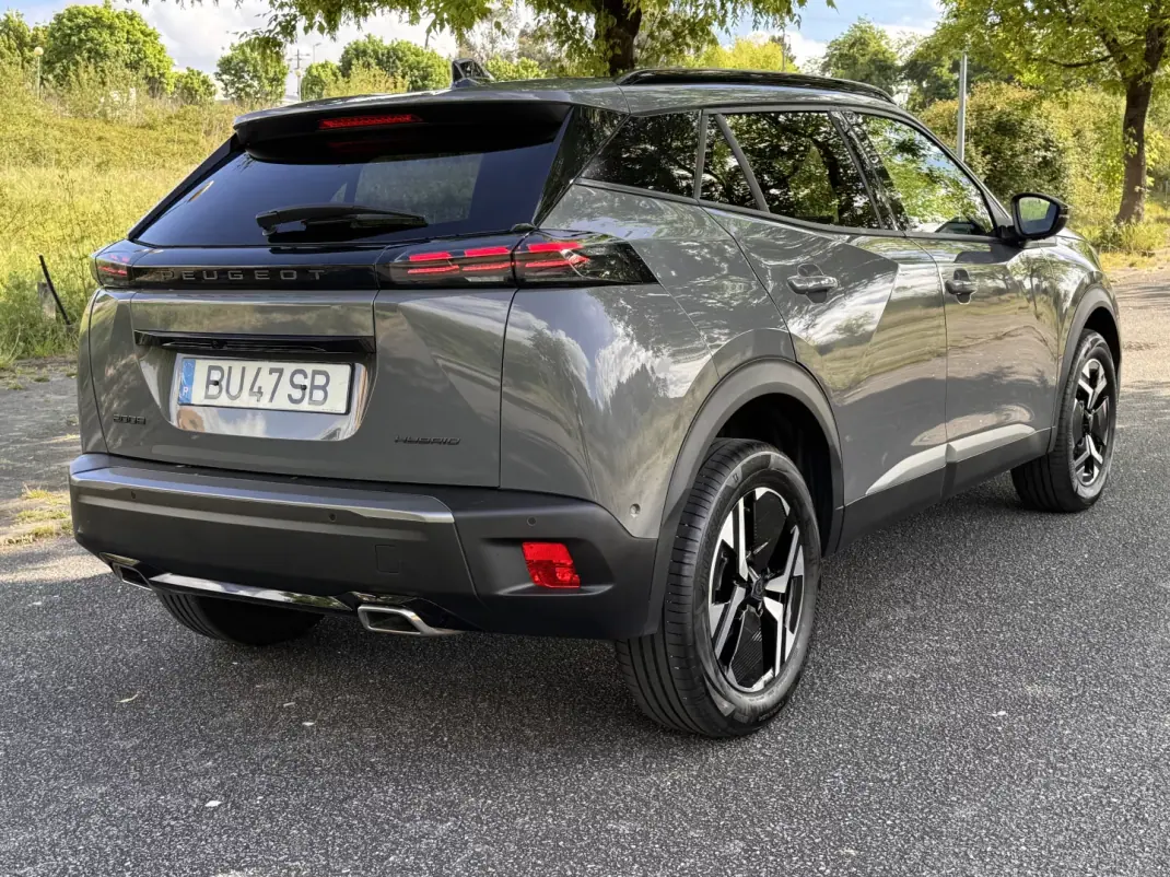 Peugeot 2008 2025 - 24900 EUR, 22017 km - AUTO.MOTO.pt - 22017km - foto 6 de 25