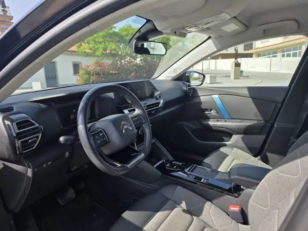 Citroën e-C4 2021 - 16990 EUR, 68500 km - AUTO.MOTO.pt - 68500km - foto 3 de 24