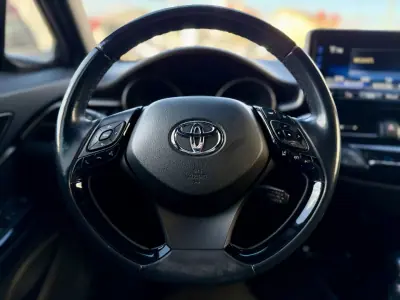 Toyota C-HR 2019 - 23950 EUR, 95000 km - AUTO.MOTO.pt - 95000km - foto 19 de 27