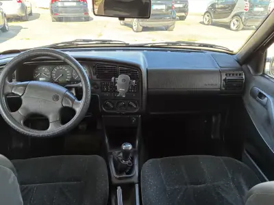 Volkswagen Passat 1996 - 1999 EUR, 125000 km - AUTO.MOTO.pt - 125000km - foto 15 de 22
