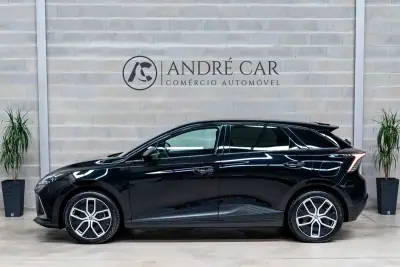 MG MG4 2023 — foto 4 de 48