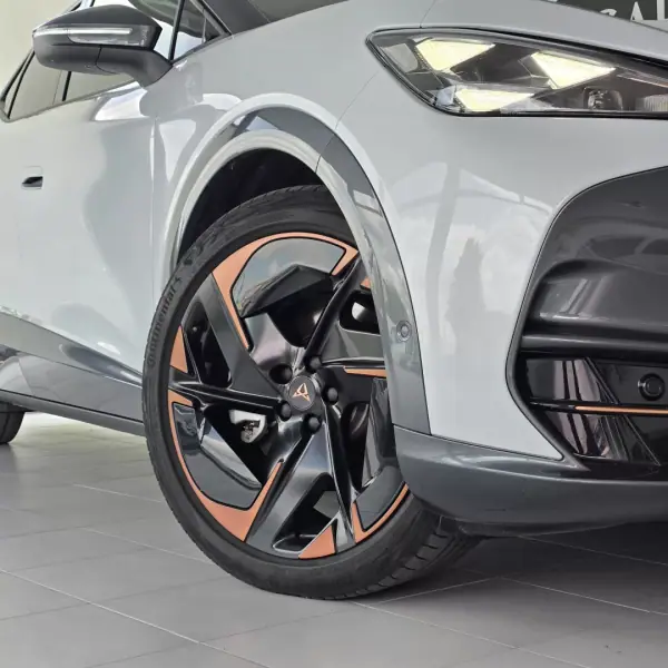 Cupra Tavascan 2024 - 46890 EUR, 18750 km - AUTO.MOTO.pt - 18750km - foto 39 de 39
