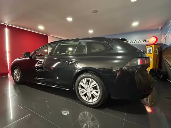 Peugeot 508 SW 2021 - 17500 EUR, 130370 km - AUTO.MOTO.pt - 130370km - foto 4 de 21