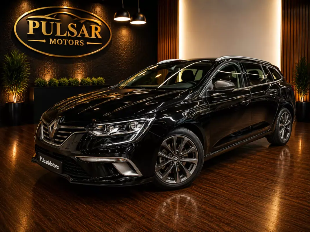 Renault Mégane 2018 - 14900 EUR, 184019 km - AUTO.MOTO.pt - 184019km - foto 1 de 7