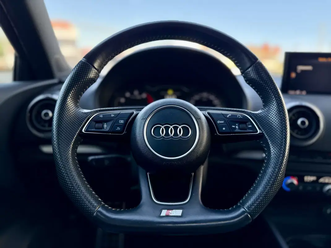 Audi A3 Sportback 2020 - 19950 EUR, 159000 km - AUTO.MOTO.pt - 159000km - foto 22 de 29