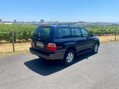 Toyota Land Cruiser 1998 - 46500 EUR, 229433 km - AUTO.MOTO.pt - 229433km - foto 4 de 21