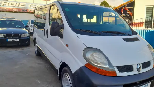 Renault Trafic 2006 - 11900 EUR, 211000 km - AUTO.MOTO.pt - 211000km - foto 2 de 14
