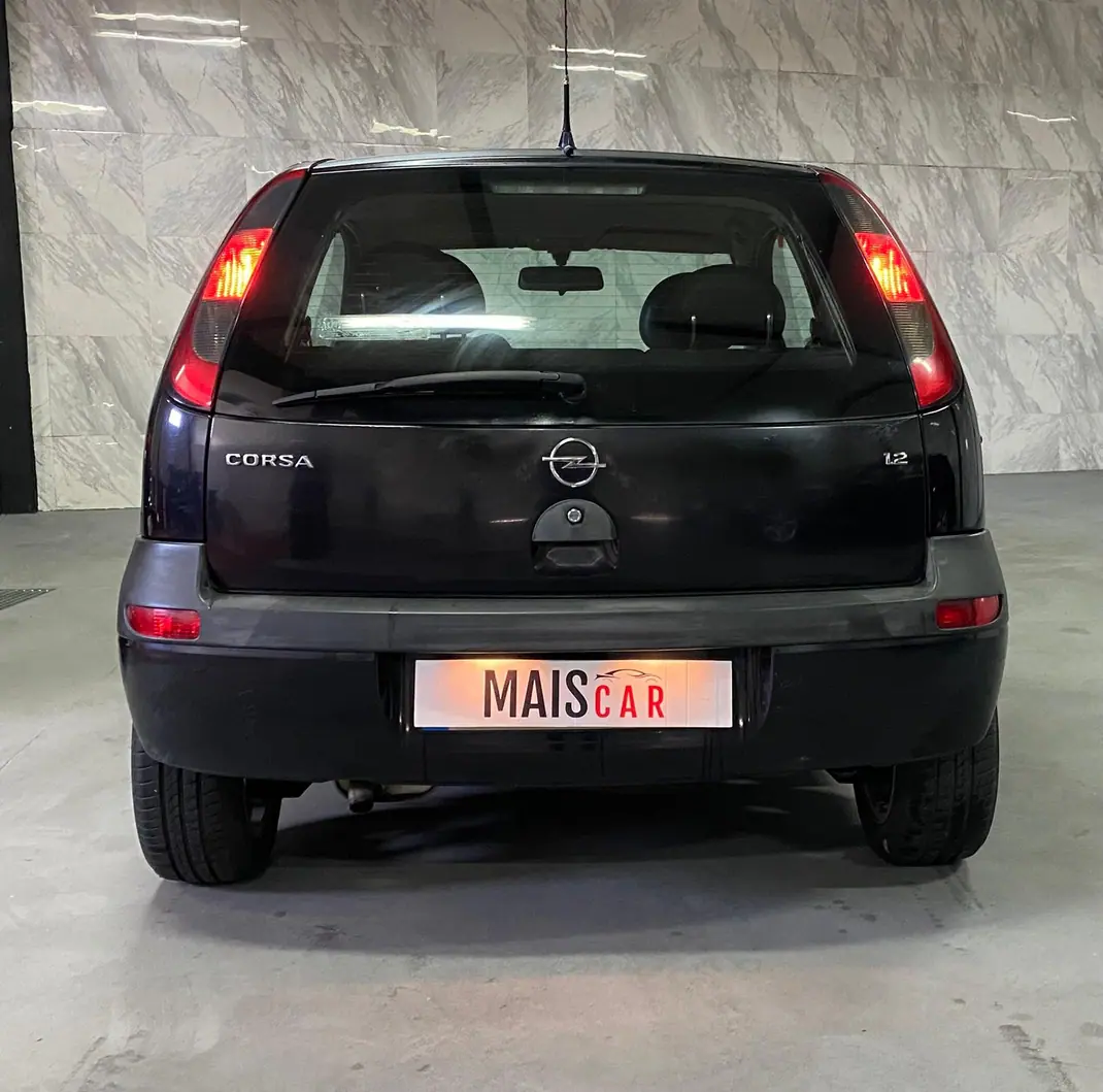 Opel Corsa 2003 - 1250 EUR, 250000 km - AUTO.MOTO.pt - 250000km - foto 6 de 21