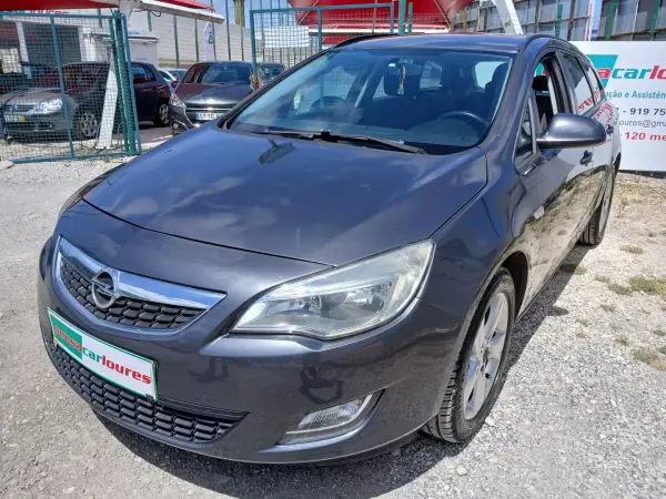 Opel Astra Sports Tourer 2011 - 6750 EUR, 153222 km - AUTO.MOTO.pt - 153222km - foto 4 de 25