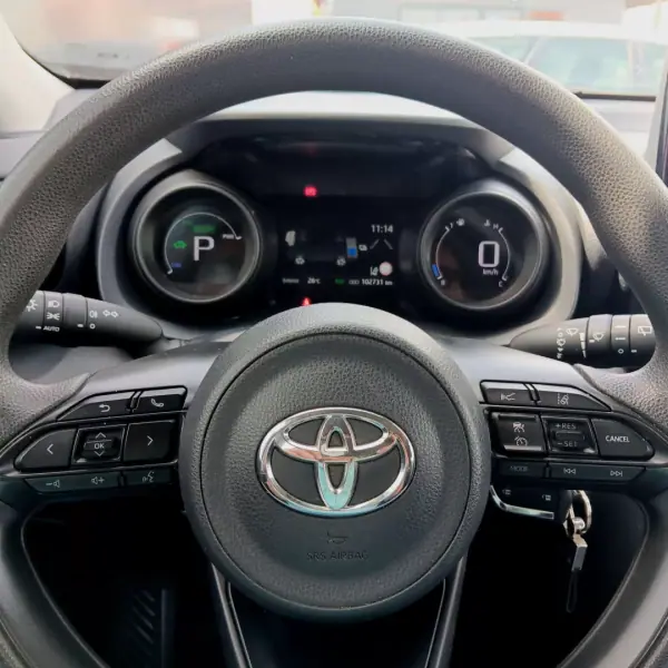 Toyota Yaris Cross 2022 - 22500 EUR, 102692 km - AUTO.MOTO.pt - 102692km - foto 13 de 27